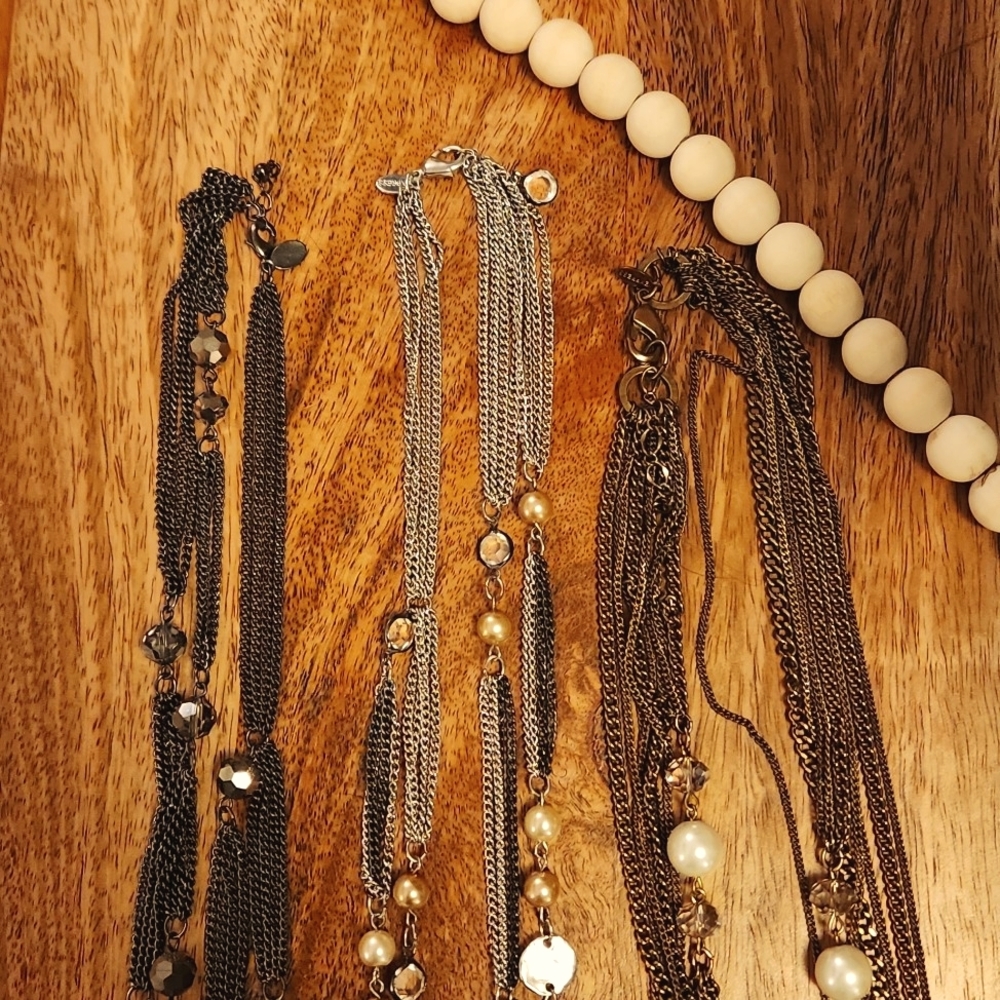 Three Express Necklaces - Picture 2 of 5